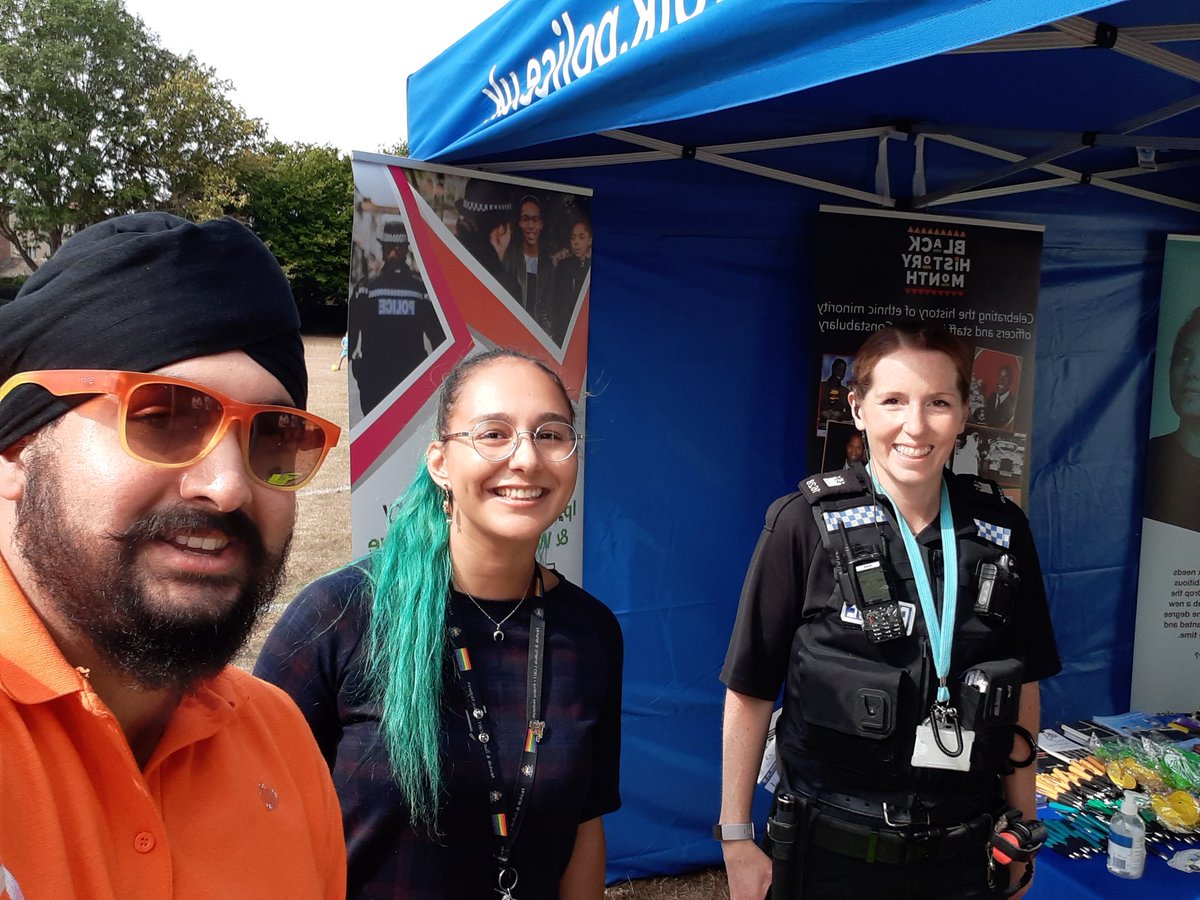 nsvictimcare's tweet photo. We're here at the 1 Big Multicultural Festival alongside @SuffolkPolice, presented by @bscentre in Alexandra Park, Ipswich.
The sun is shining and the vibe is π§‘ so come on down and grab a pen or some sweets ππ¬!
#NSVC #1BMF https://t.co/NmEqgWW4pl
