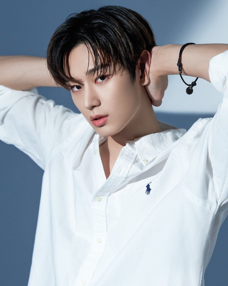 115LJY's tweet photo. 220904 Juyeon PM 💌

1/2 https://t.co/apW1KLDCfl