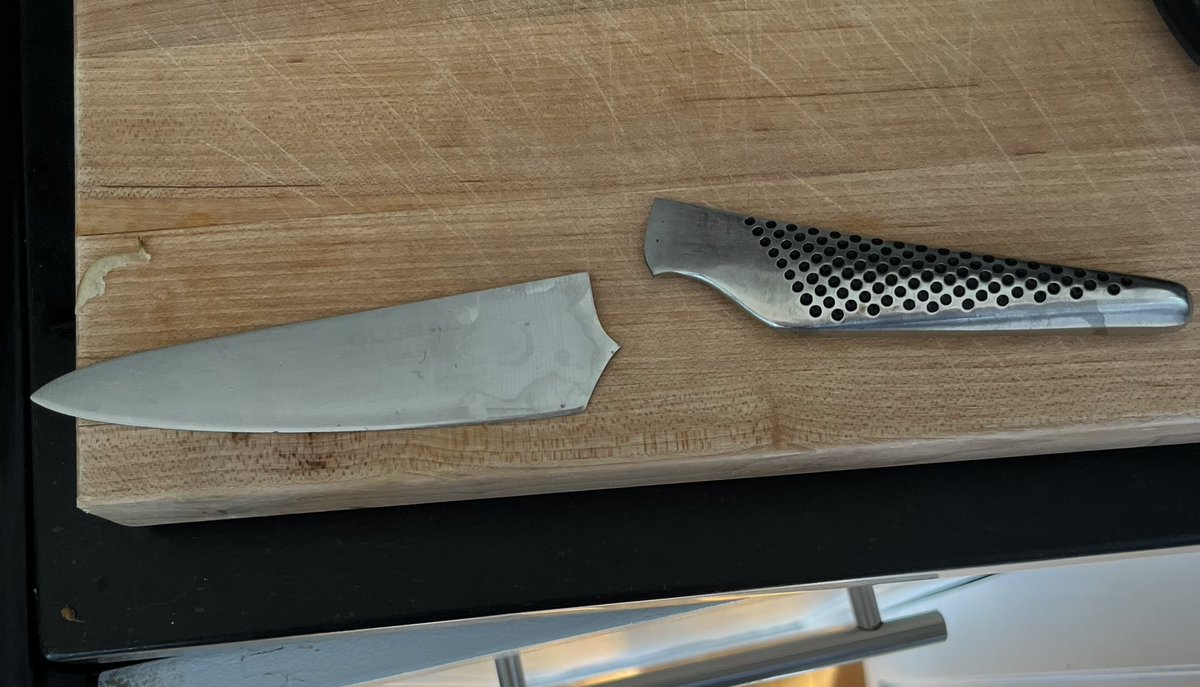 Hey <a href="/globalknives_uk/">Global Knives UK</a> what’s the deal here? Knife just broke in half while I was cutting an apple