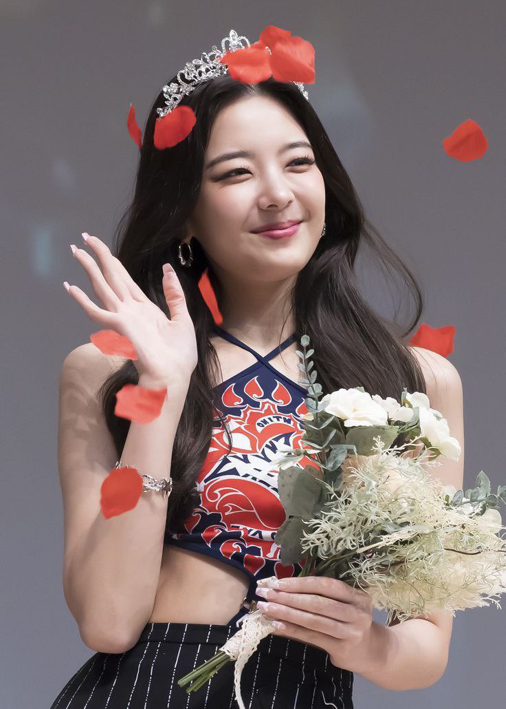 ⠀⠀⠀⠀⠀⠀⠀⠀
—— —— —— —— —— —— —— —— —— 
        𖥸•∙◦⋆ɭiɑ 👼
                   ᴴᵃ́ ⁵ ᵐᶤᶰᵘᵗᵒˢ
                     ɓoɱ ɗiɑ!

⠀⠀⠀⠀⠀⠀⠀⠀
