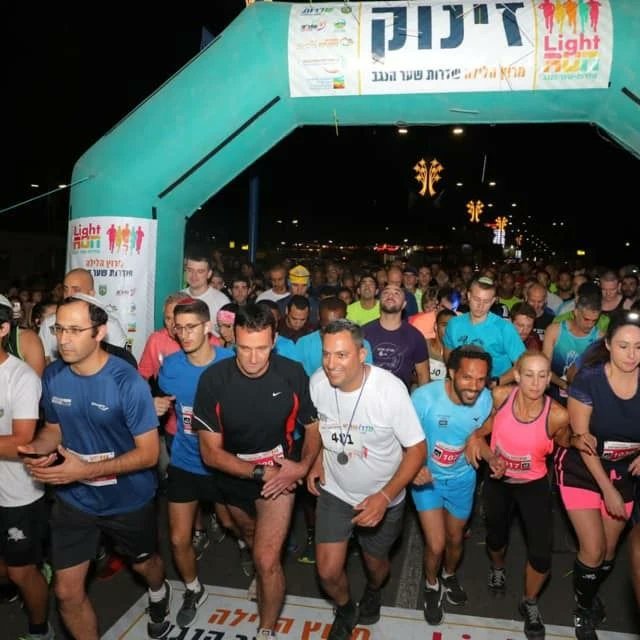 Alon Davidi אלון דוידי tweet media