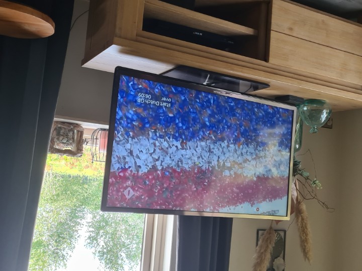 Gaaf die #Max fans in #Zandvoort!  #gomax #keeppushing  #boerenprotest #boeren #f1