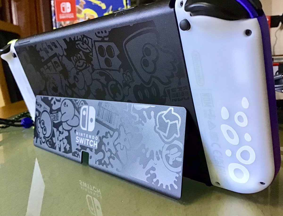 sonicpulsar's tweet photo. Mandatory pics of course ;) #Splatoon3 #NintendoSwitchOLED #SWOLED #Unboxing #Nintendo #SwitchOledSplatoonedition https://t.co/LiZ90R85Dv