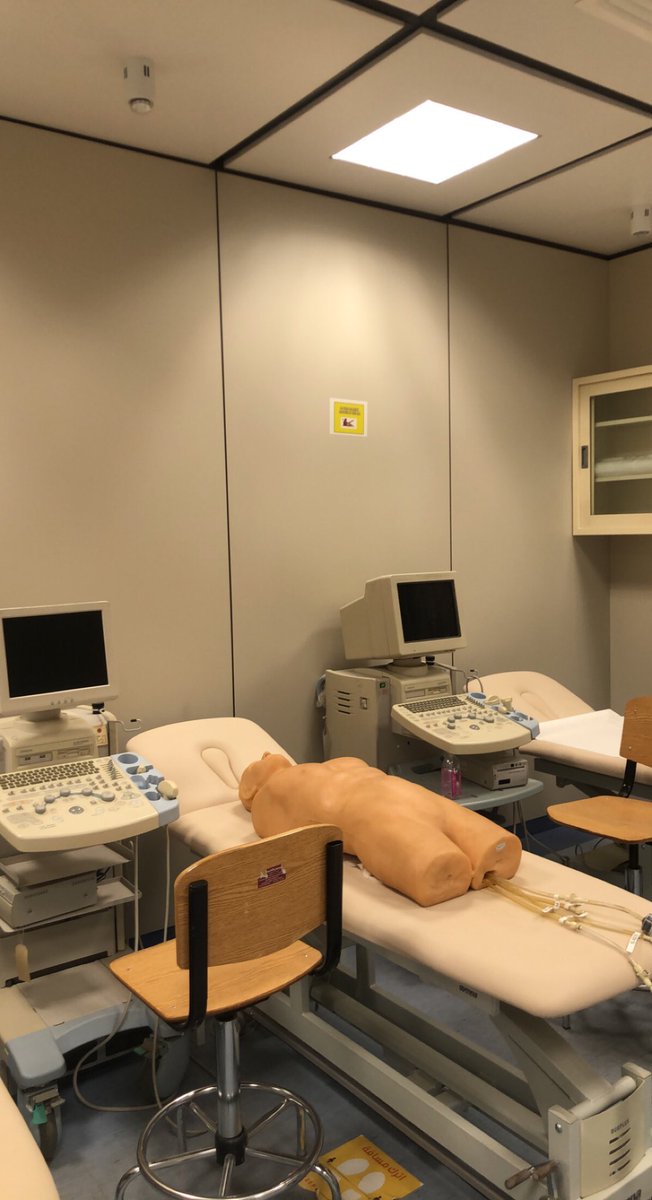 5m6l_'s tweet photo. عشوائياات اليوم التعريفي ، شكراً لكل اللي حضروا وشكراً للي نظموا اليوم هذا ، من الايام الي بتبقى ب الذاكره طول العمر ومبدئياً كذا بنكون افضل دفعه مرت على الجامعه @rad_ksu 🫡💙 https://t.co/NbRjfGz3TS