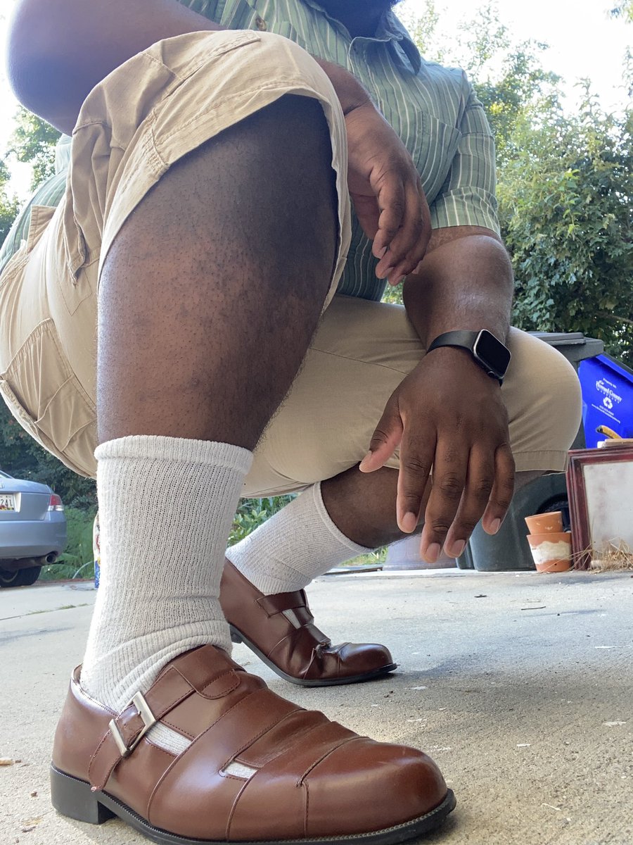 Y0UNG_G3RALD's tweet image. Bitch i got the lemon pepper steppers