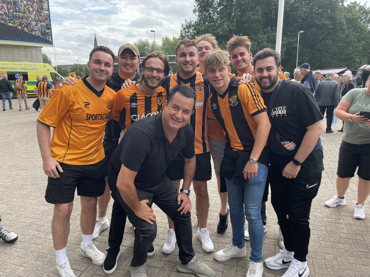 Rob Wickenden tweet media