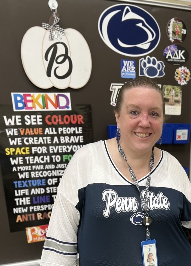 AMBatten's tweet photo. @NicholasFerroni Greetings, everyone. My name is Angela Batten and I am a high school Media Arts Production educator in Maryland, USA. #EncourageCreativity
#TeachersAroundtheWorld
#TeachersofTwitter https://t.co/lTMfS0uyac