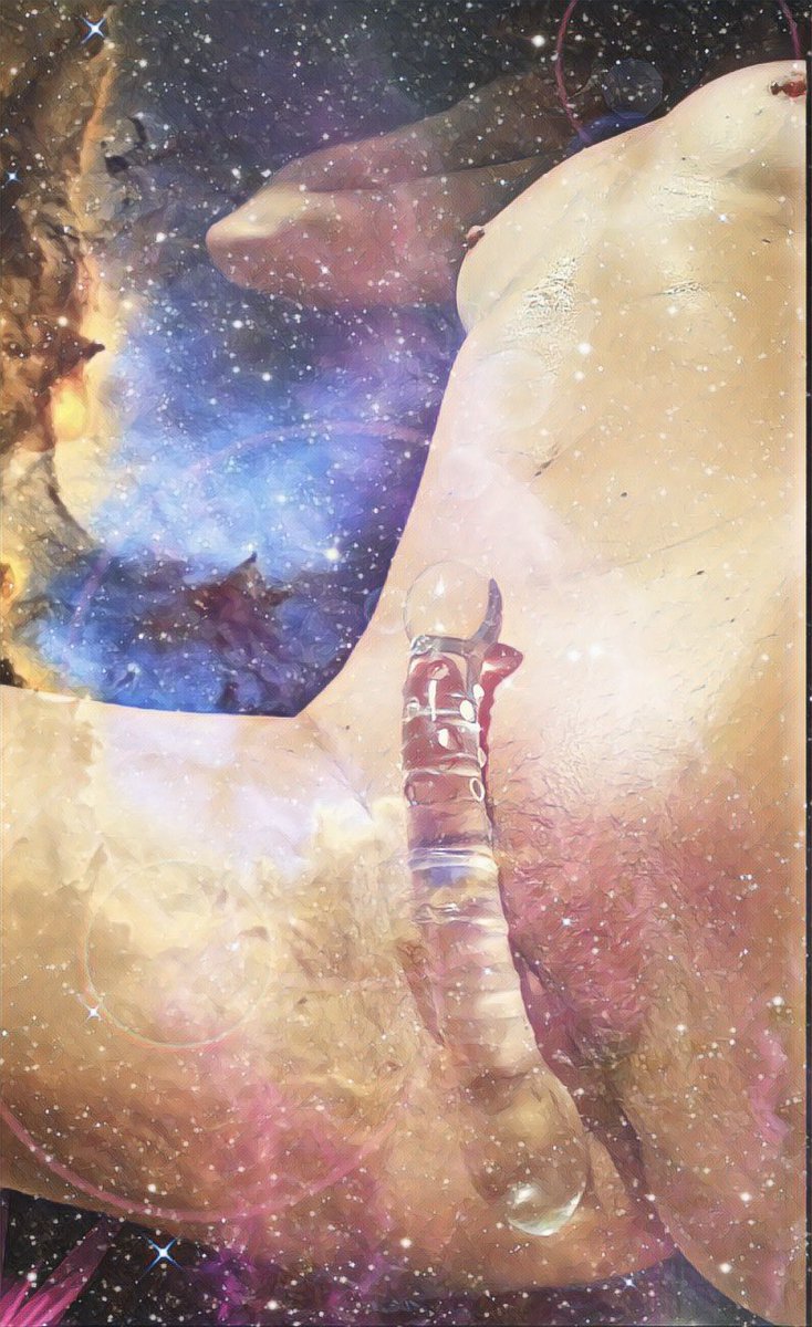 l_ankou08's tweet photo. Lost in space with @helloprettyeva β¨ #sensualart #sensualedit #edit #photooftheday #photo #photography #pleasure https://t.co/5ov0Ya0AL5