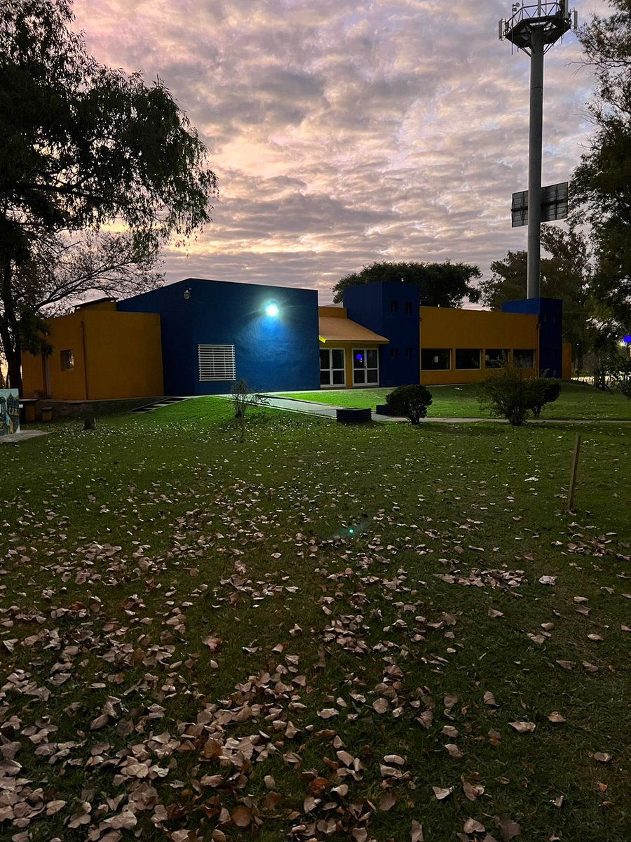 dario_baravalle's tweet image. No hace falta hablar para decir quienes somos.
Hablará siempre por nosotros lo que hacemos 
Representar a BOCA, a los socios siempre de la mejor manera. 
Las acciones de quien se escanda detrás de una imagen que no le pertenece lo dice todo. Se quien soy, esa es mi tranquilidad