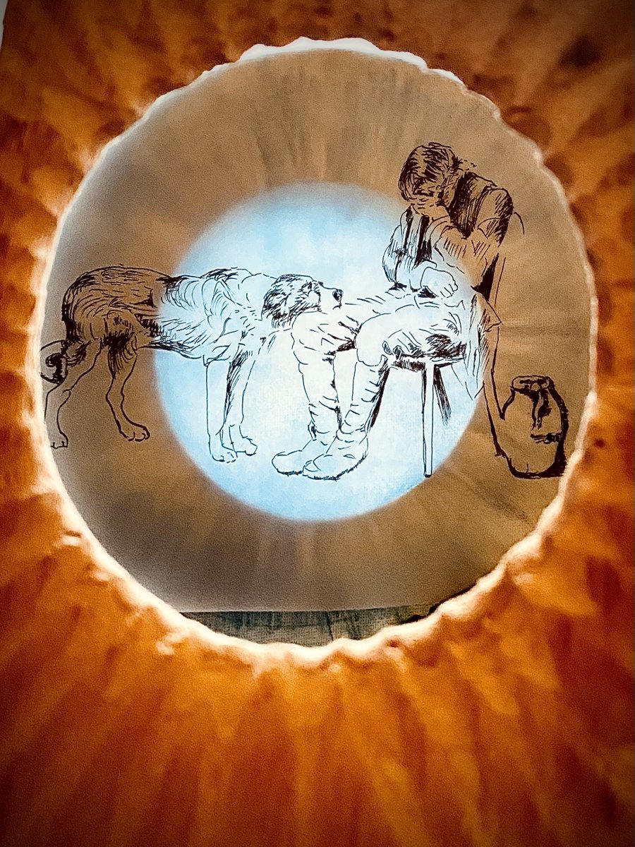 MiechuOn's tweet photo. Best artists are made of tormented outcasts from temple of love, daycreeping to sell their souls for glimmers of long lost shadows of the sun
-and way down we go- https://t.co/wBMyRpIeq0
#art 
#makegloomysundaycreative
#glimmer
#shelovesmenot
#kaleo
#thoughtoftheday  
#redemption https://t.co/I4jSaoadol