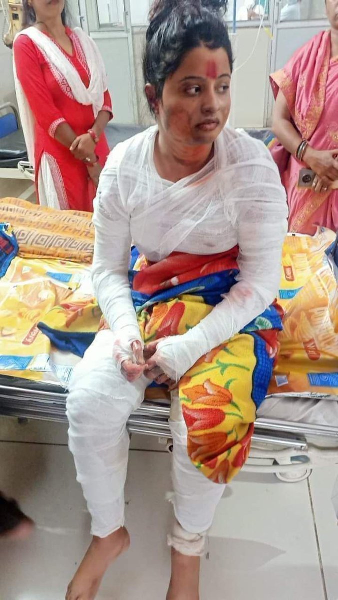 इस बेटी के दर्द की कल्पना मात्र से ही शरीर सिहर उठ रहा है 😓

ॐ शांतिः 🙏