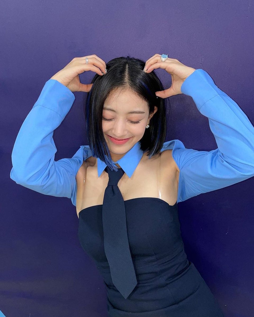 نُريد شُكر <a href="/starcarrd/">Star Carrds ♡ الطلبات مفتوحة</a> على صُنعها للكارد الخاص بِنا على افضل وجه🥹🫶🏻 يُمكنكم الآن التعرف على كل ما يخص جيهيو و طُرق دعمِها عن طريق الكارد الخاص بِنا لا تنسوا تفقُده ♡

💌: egyptjihyo.carrd.co