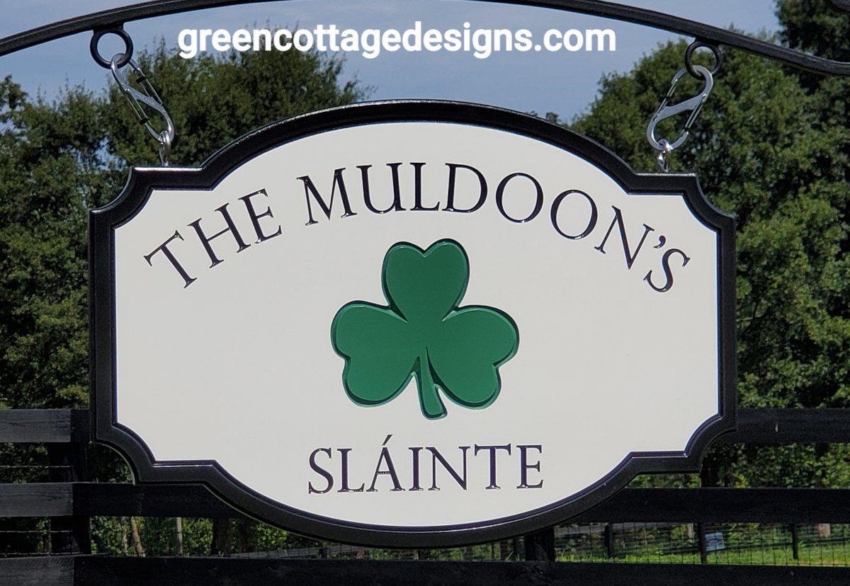 cottage_green's tweet photo. Custom Outdoor Personalized Signs by https://t.co/mxWEx0l0jL #CustomOutdoorSigns #PVCsigns #BusinessSigns #HouseSigns #BeachHouseSigns https://t.co/m068Enbsdq