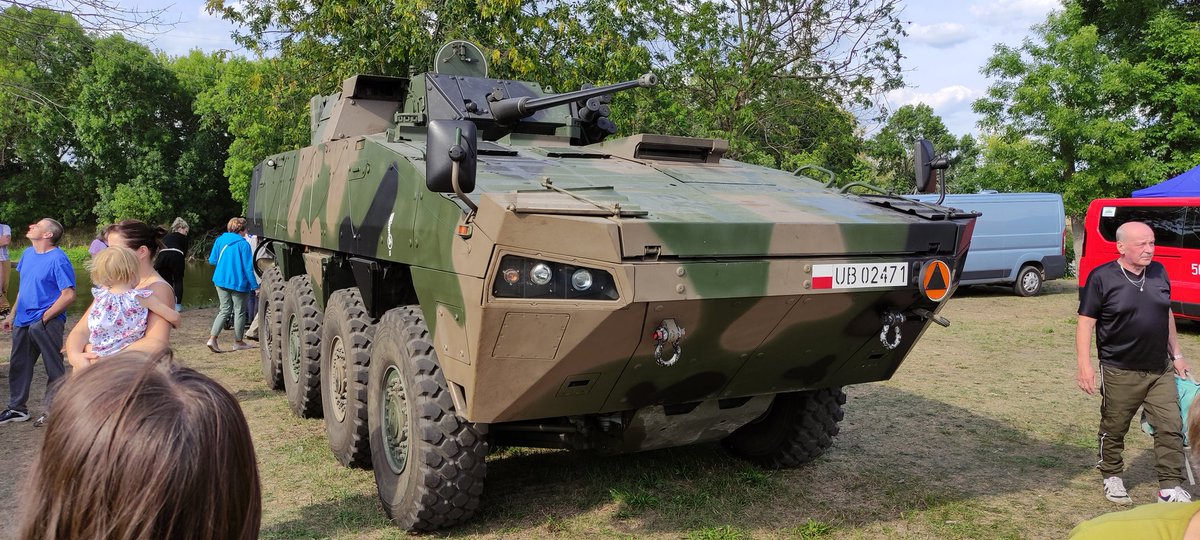 johnusmithu1's tweet photo. KTO Rosomak 
SPZR Poprad
and Military Fire Brigade https://t.co/4kKXvOtRTa