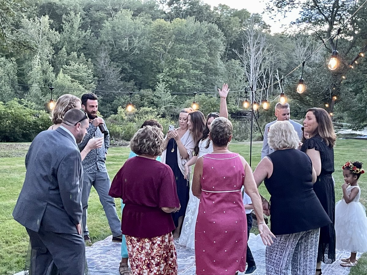 rhythmexpressdj's tweet photo. Fantastic crowd at last night's #wedding at #pantherorchardfarm in #ashaway - Congrats Jeff & Casey! #weddings #weddingstyle #weddingday #dj #weddingmusic #weddinginspiration #weddinginspo #bride #bridalinspo #bridalinspiration #engaged #engagedri #401love #riwedding #mawedding https://t.co/btbJ1DHE8a