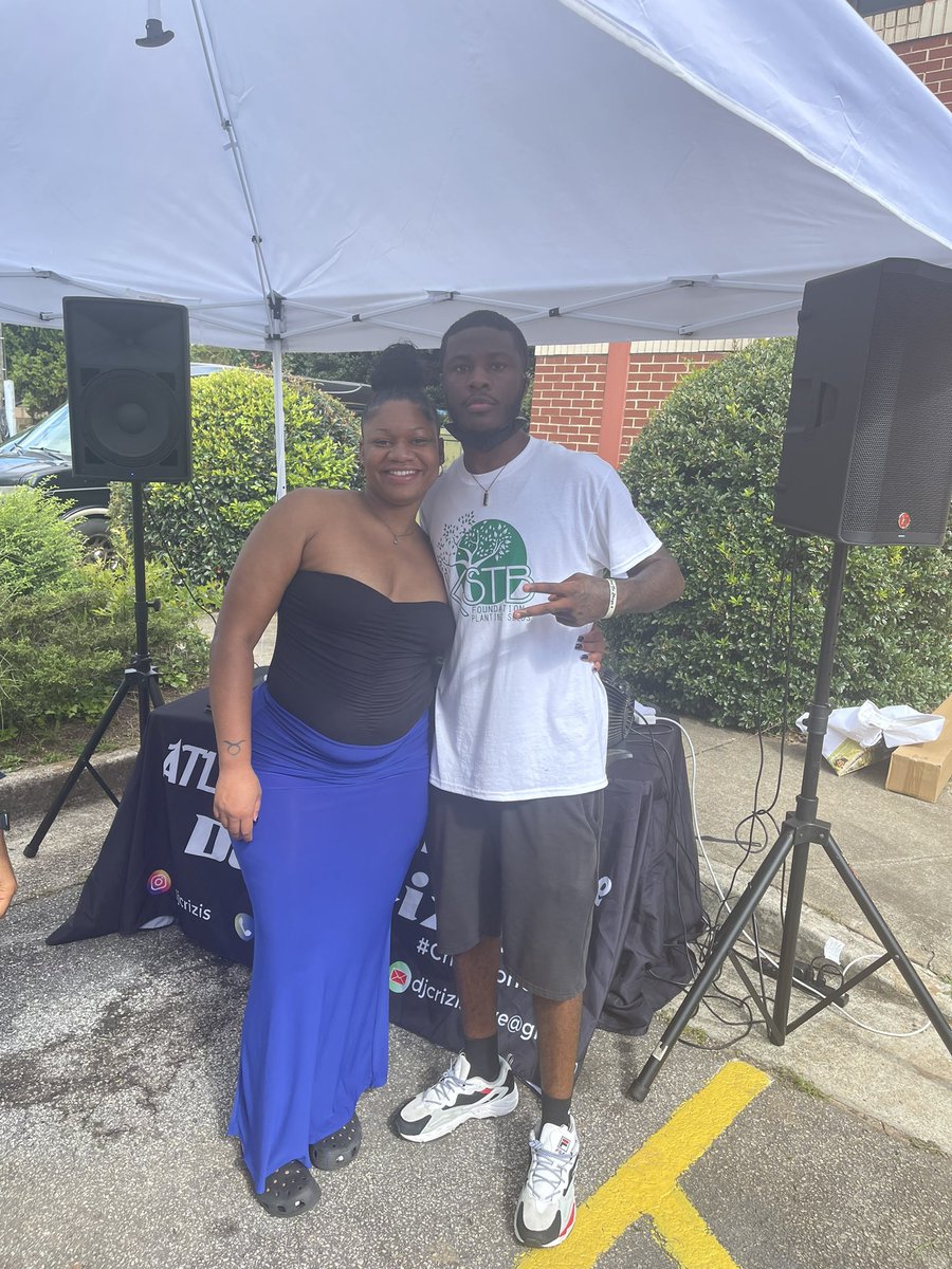 KSTB's tweet photo. Thank you to the KSTB Enterprises Fdn Volunteers‼️The Fdn provided snacks, toiletries, & gift cards to the @MorrisBrownHBCU students.💜 Without the volunteers, 2days event wouldn’t have been a success. #volunteers #KSTBFoundation #hbcusnackpack #HBCU #community #thankyou #success https://t.co/1OFWNxujm2