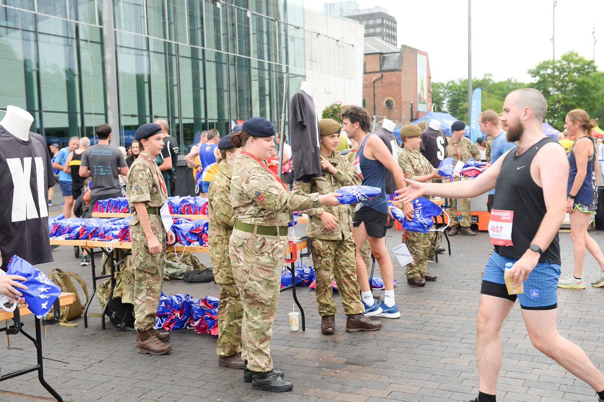 SarahNorman2's tweet photo. B Company cadets &amp; instructors assisting at the Middlesbroughs 10k run this morning 👏🏃‍♀️🏃💪🏻

@ClevelandCadets @RobHurstACF @JayPaleschi @TeesPride10k 
#middlesbrough10k https://t.co/z989Y3NUCv