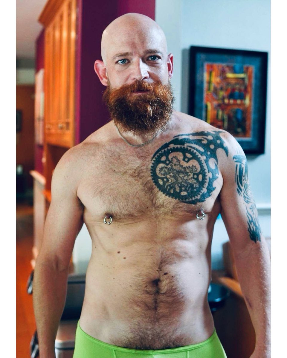 erik_wolff11's tweet photo. Sunday Fun- day!
#thirsttrappin #thirsttrapping #hunk #handsome #handsomemen #inkedgay #blureffects #gingerbeard #sonofodin #baldandbearded #lgbt #gayfit #hotmen #malemodel #iwantyou #burlymen #lumbersexual #desire #beardmodel #gayguy #instagay https://t.co/1Ik2M2KoIv