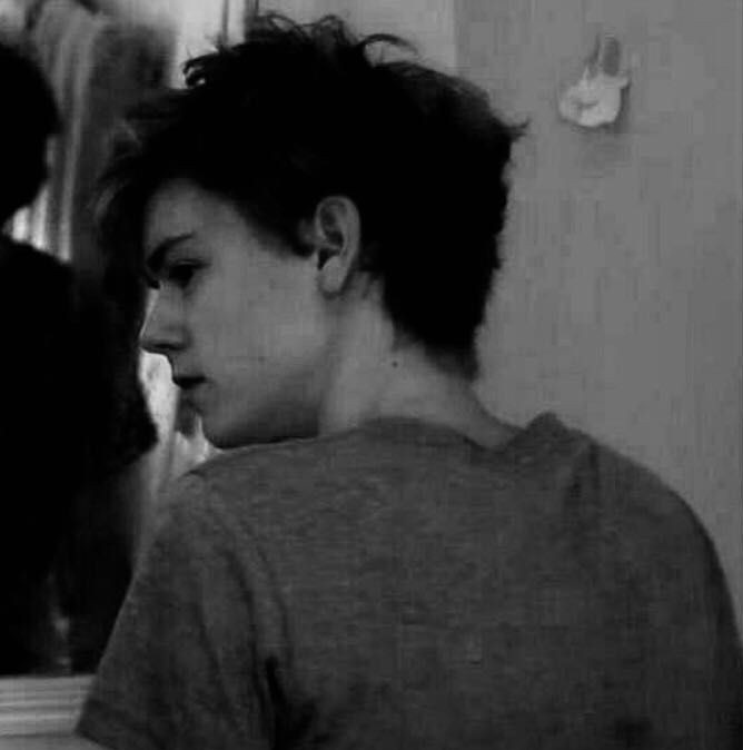 arabicaxc's tweet photo. [#newmas; #ньюмас]
[#newtmas; #ньютмас]

*
— Woke up in a bad place.
Should probably get up so I’m not late. https://t.co/7lhFRmHop6