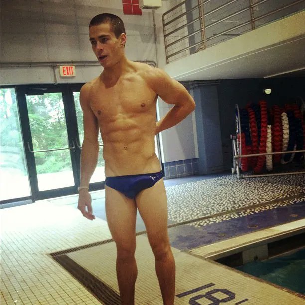 Justin_inin's tweet photo. 泳褲太小收納不好

source_ unknown
#每日一男 #muscles #speedo https://t.co/elBLIY9Rqn