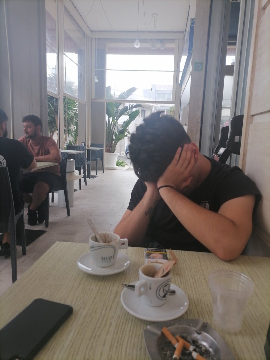 maurocialledda's tweet photo. é triste perché deve pagare
#tantostapagato https://t.co/13nzjGkqap