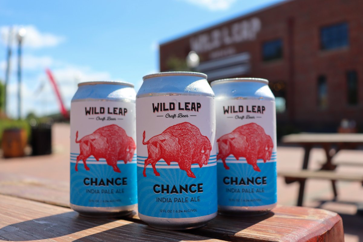 wildleap's tweet photo. Nothing like an ice-cold Chance IPA on a Sunday. 🍻

#wildleap #staywild #chanceipa #takeachance #weekendbrews #gabeer #ipa #beerlovers #beerstagram #chance https://t.co/KgBfaNkilX