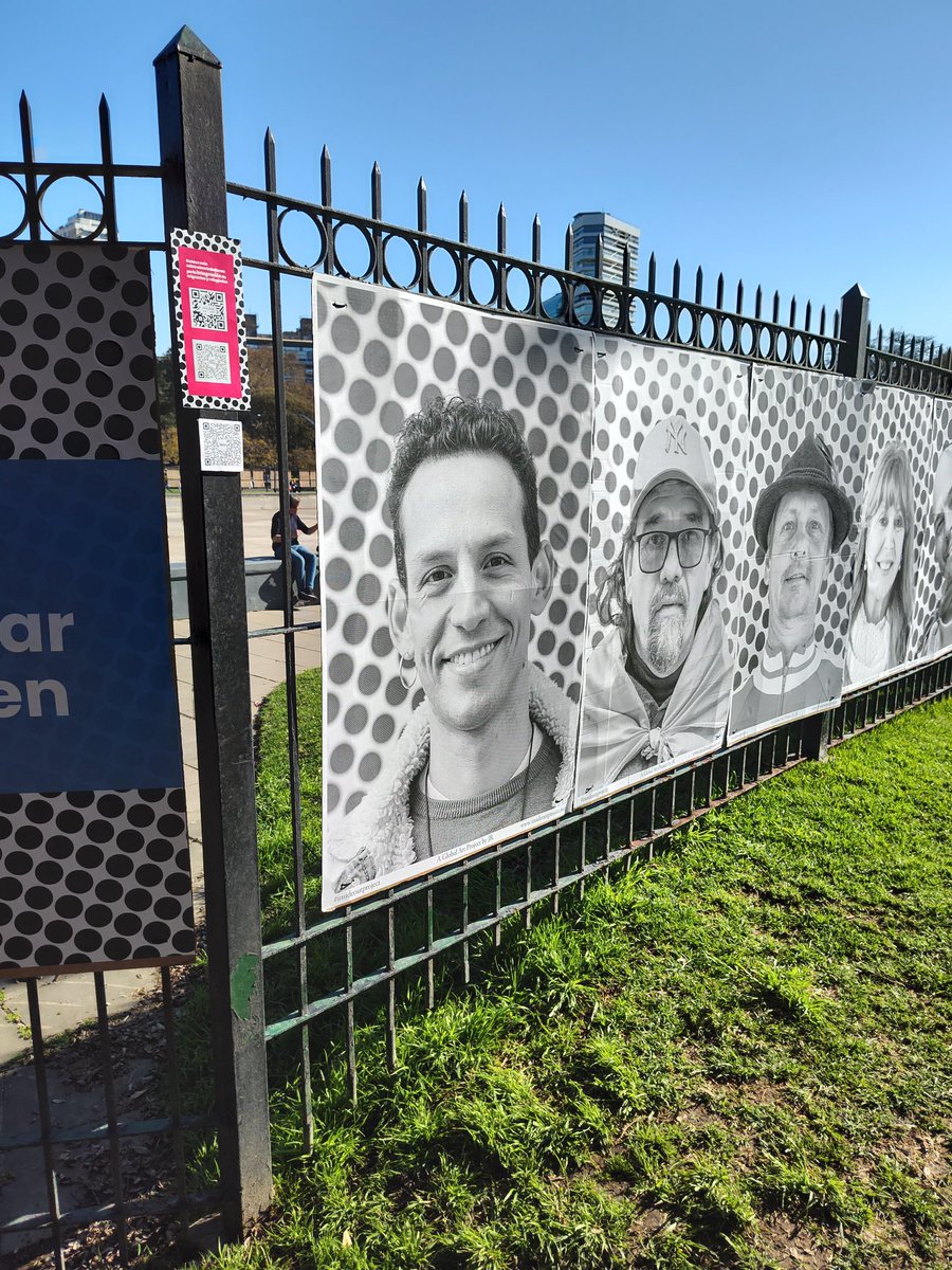 rosedalyc's tweet photo. 🧳🌎 Hoy en #Diadelinmigrante puedes disfrutar de "Integrados" 150 fotos de migrantes dispuestas en la Plaza Rubén Darío (Figueroa Alcorta 2302). 

Gracias a la iniciativa de @somosficu que buscan visibilizar e incluir a través del arte.

#BuenosAires #insideoutproject #ficu https://t.co/en8iYciBwc