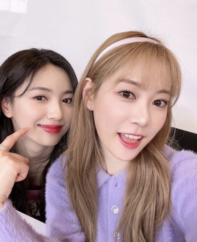 k_bora99's tweet photo. 🎂져나 생일 축하해🦊💕
늘행복하고 재밌는 하로하루 보내길 바라💗
앞으로도 우당탕탕 잘 지내보자규 쿠쿠✨
태어나 줘서 곰마워!!!!😝
생일 짱 축하해!!!💋
사롱해😍
💝 https://t.co/EF4upUObxs