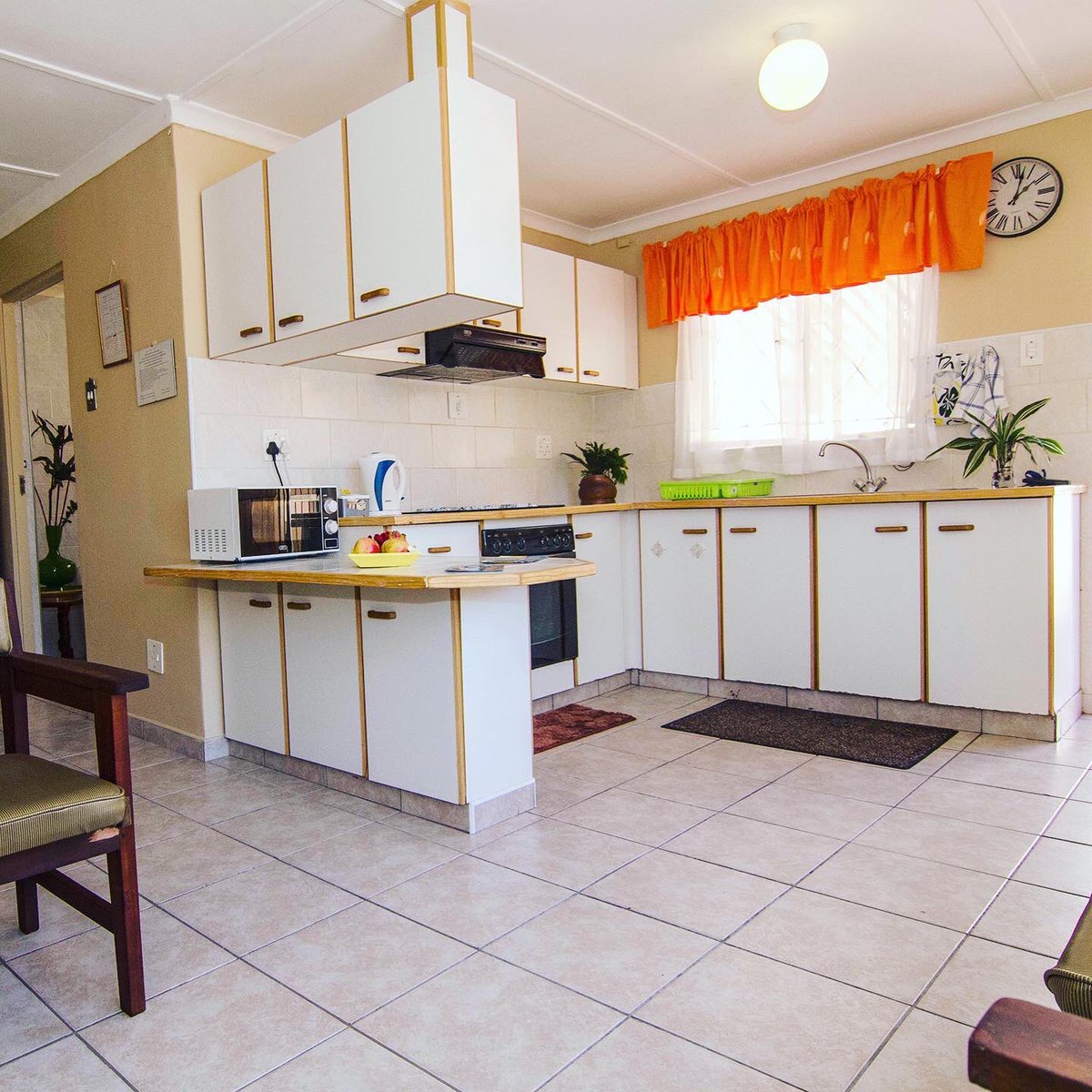 Jo-Thams Guest House tweet media