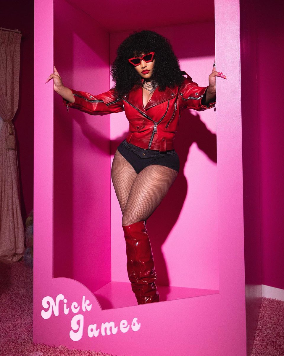 yaramagaj's tweet photo. Gente? eu amei esse novo alter ego da Nicki
#NickiJames https://t.co/uDOutp4mS0