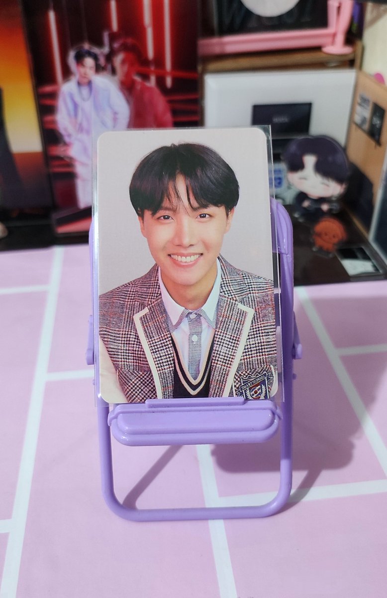yooonminiverse's tweet photo. WTS lfb BTS ◡̈ PH

✨ Jhope SET ✨
Love Yourself Answer L &amp; Butter Cream PM

♡ ₱500 
♡ on hand
♡ mint condi 10/10 - can send pics/vid if need
♡ payo 
♡ comment or DM  ◡̈

MOP: GCASH • UNION BANK 
SHIPPING: GGX https://t.co/cNJQso2ZEP