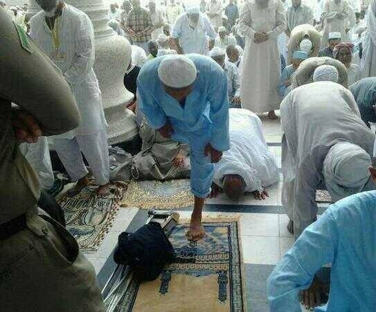 ♡_سنا سید_♡ tweet media
