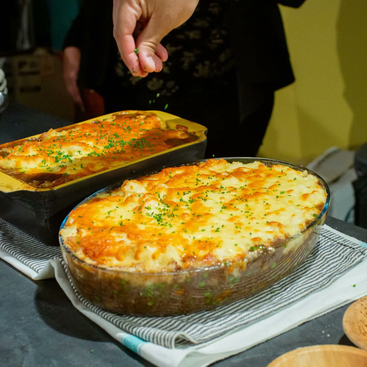 chef_exose's tweet photo. Casa Brasil Event ๐ฅ
Last Week I did a cooking demo showcasing Casava & Banana.
Made Cottage Pie with Casava Mash & Banana 3 ways ๐
@ApexBrasil @thechefsforum #Casabrasil #ExoseFood https://t.co/nmQsznDBA1