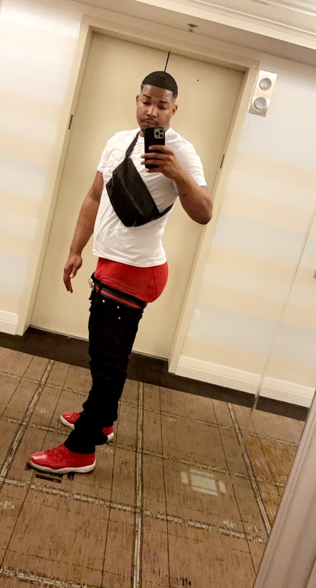 McHAPPY__Pants's tweet photo. I’m not high maintenance, you’re just low effort  🥰🤭 #keepsmiling #phatbooty #dcnights #drunkdrunk #handsomechallenge #imlit #dmvliving https://t.co/04WX8C5JIV