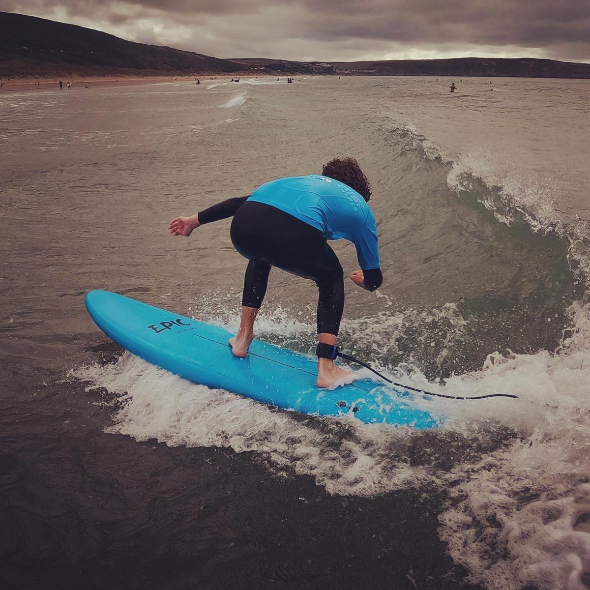 WoolacombeSurf's tweet photo. Epic week of surfing with this legend! Intermediate progression in bucket loads! Top effort dude! 😎 #woolacombe #intermediate #intermediatesurflessons #surfschool #surfsup #woolacombebay #northdevon #surfers #epic #fun #progression #onetoonesurflessons https://t.co/kDshknDfVT
