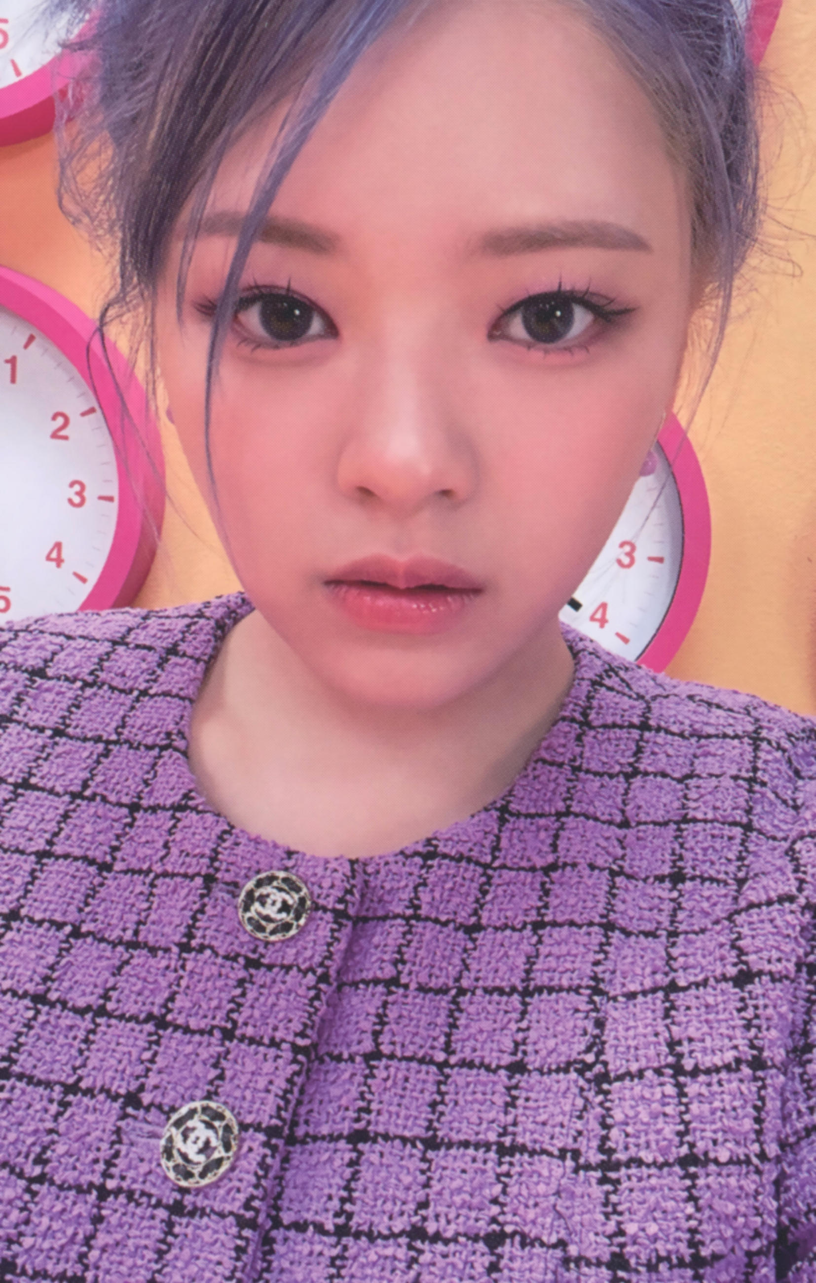 great-interest-jeongyeon-photocard-between-1-2-album-sanprecisionalloys