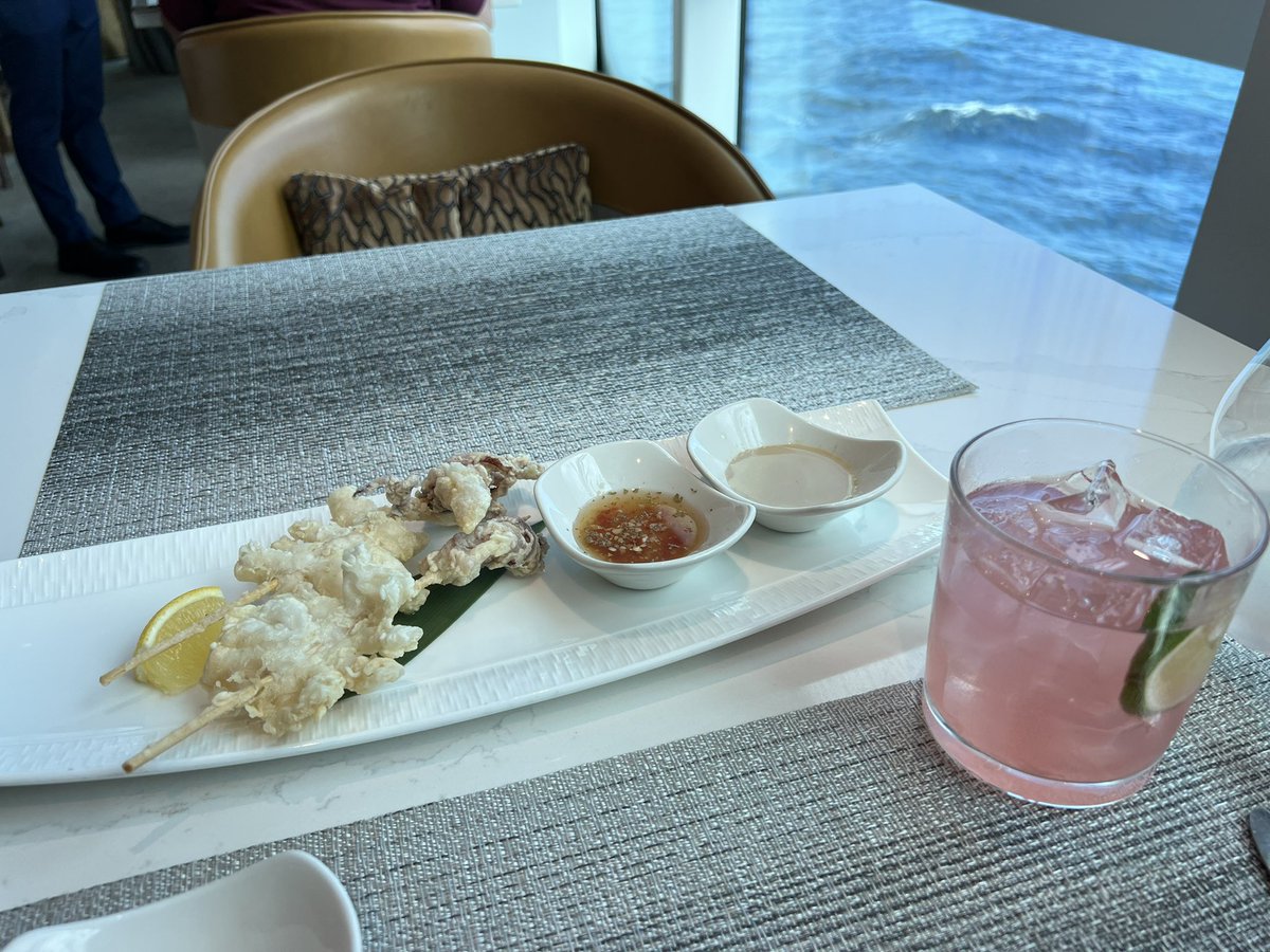 jpolszowy's tweet photo. Sunday at sea. #S17E08 #CelebrityApex #RawOn5 #AlBacio https://t.co/rDZ6DtdYVx
