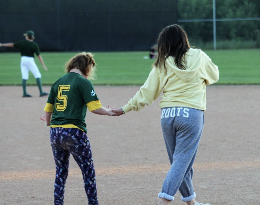 spark_heather's tweet photo. Kid 2 didn’t miss a Challenger Night. Truly a wonderful experience we shared. Love my girl ❤️❤️ and her dedication to the program! #spmbafamily #baseball4everyone https://t.co/Ud0kKfKEcu