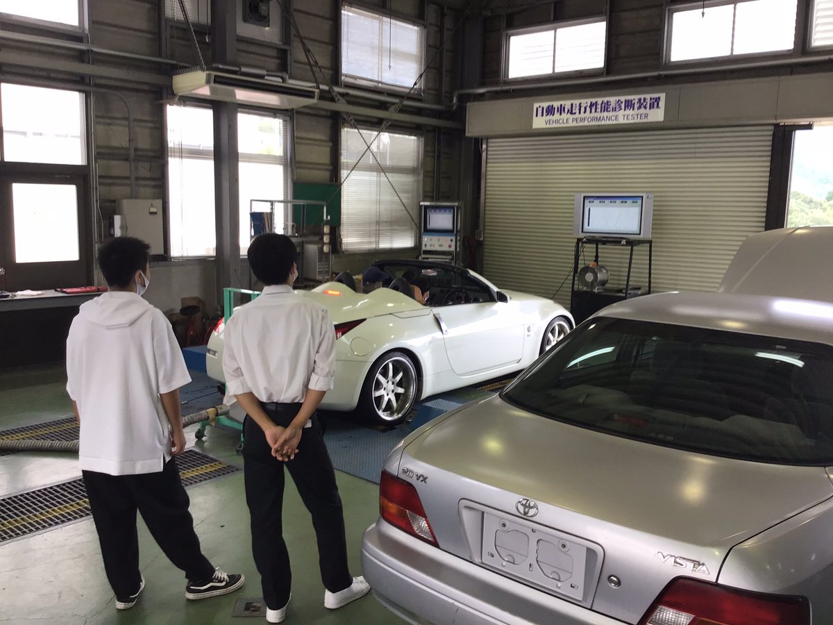 hiroshimajitan's tweet photo. 8／28オープンキャンパスの様子
次回は9/10(土)ご予約はホームページにて
出願受付は9/20〜
＃広島　#進学　#進路　#自動車　#整備　#学校　#出願 https://t.co/DSZjeFxZSJ