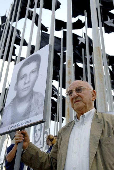 DrRobertoMOjeda's tweet photo. A 25 años del asesinato del joven italiano Fabio Di Celmo, ratificamos #NoAlTerrorismo donde quiera que ocurra y en cualquiera de sus manifestaciones. #Cuba #CubaPorLaPaz https://t.co/FT9B5ZpkPR