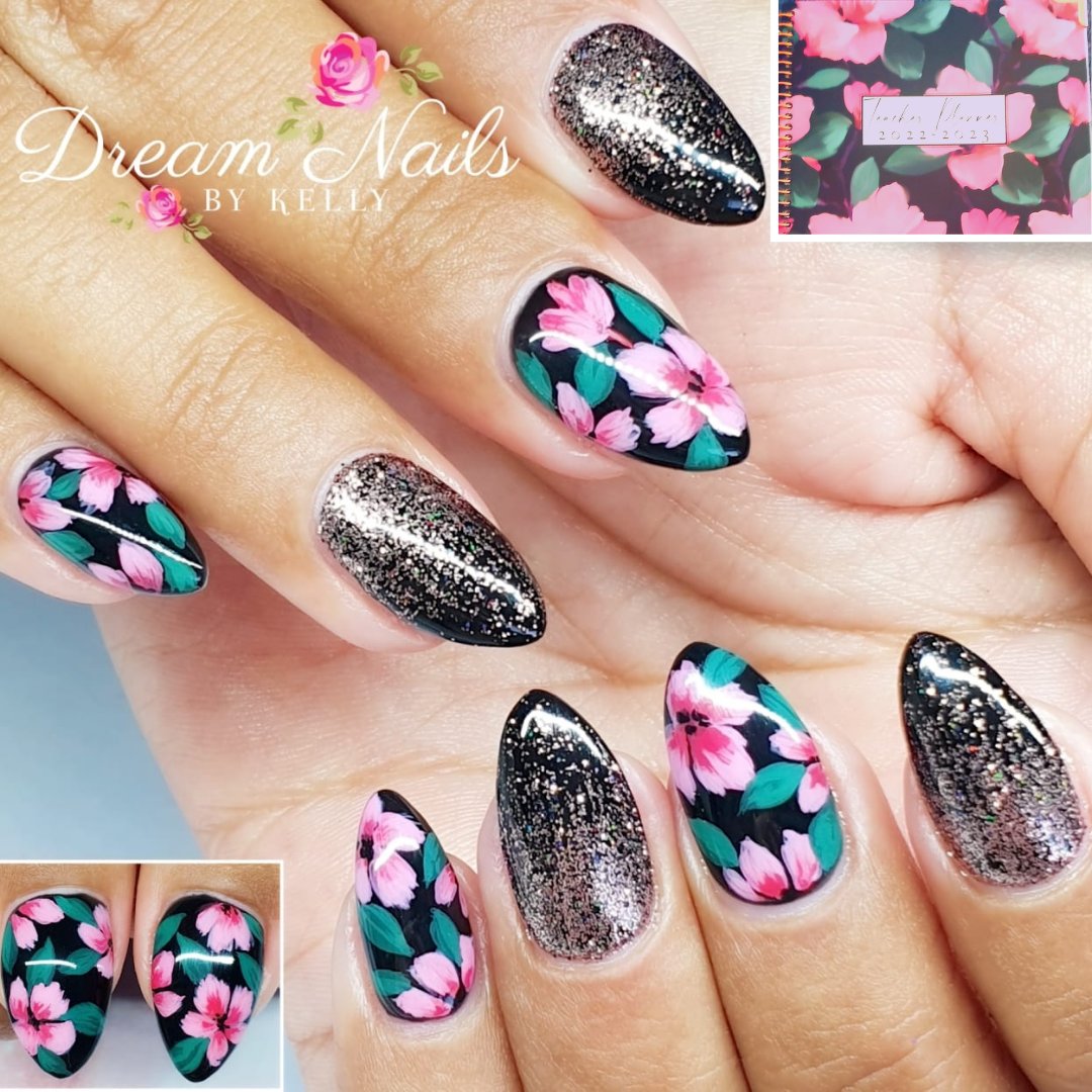 Putting the co-ordination in SENCo 💅 
A SENCo can take on the world when their nails match their planner 😂

#BacktoSchool2022 #SEND #TPTC