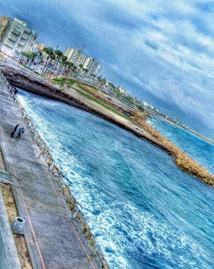 #الجونةvsالساحل_الشرير 
انا نفسي اروح الجونه ❤❤💓
انت بتحب ايه؟؟؟