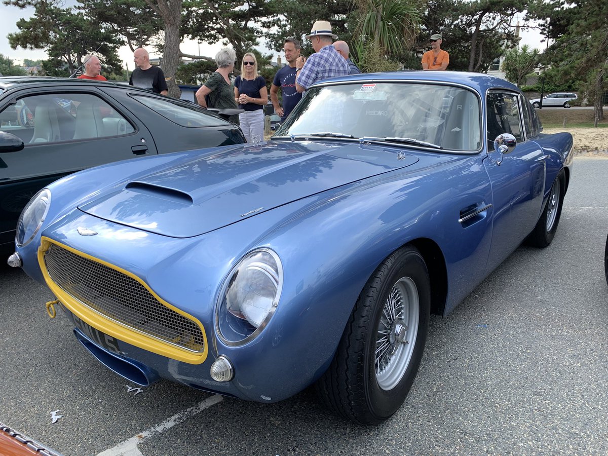 lightningsnaps's tweet photo. Saturday visit to classic car show 

#wolseley1885 #jaguar #ford #fiat #rover #wolseleysix #astonmartin #classiccarshow #royalmail #fiatabarth #mini #isleofwight #newyorktaxis #Ford #isleofwightclassiccars #mclaren #mg #fiat500 #wolseley #isleofwightclassiccarextravaganza https://t.co/lMhUZAQaDE