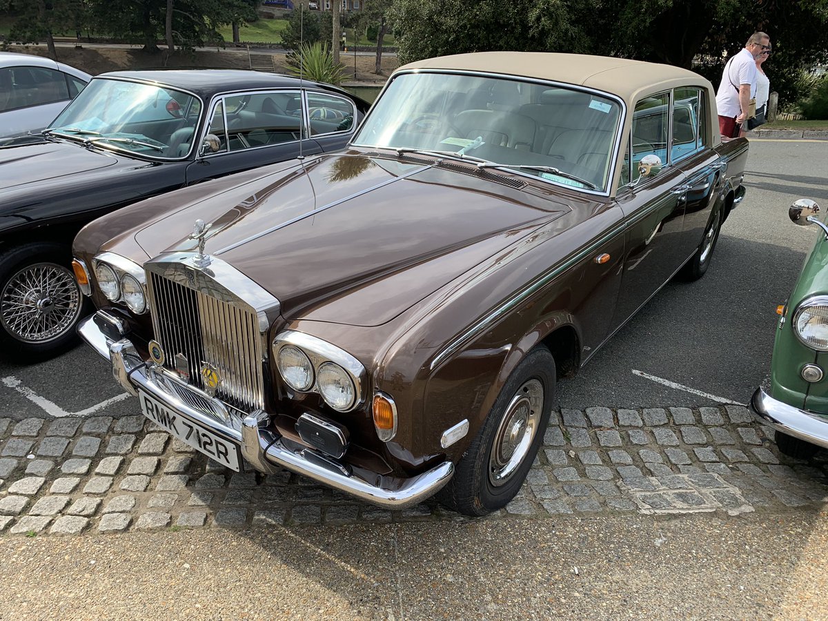 lightningsnaps's tweet photo. Saturday visit to classic car show 

#wolseley1885 #jaguar #ford #fiat #rover #wolseleysix #astonmartin #classiccarshow #royalmail #fiatabarth #mini #isleofwight #newyorktaxis #Ford #isleofwightclassiccars #mclaren #mg #fiat500 #wolseley #isleofwightclassiccarextravaganza https://t.co/rcntuBZqD9
