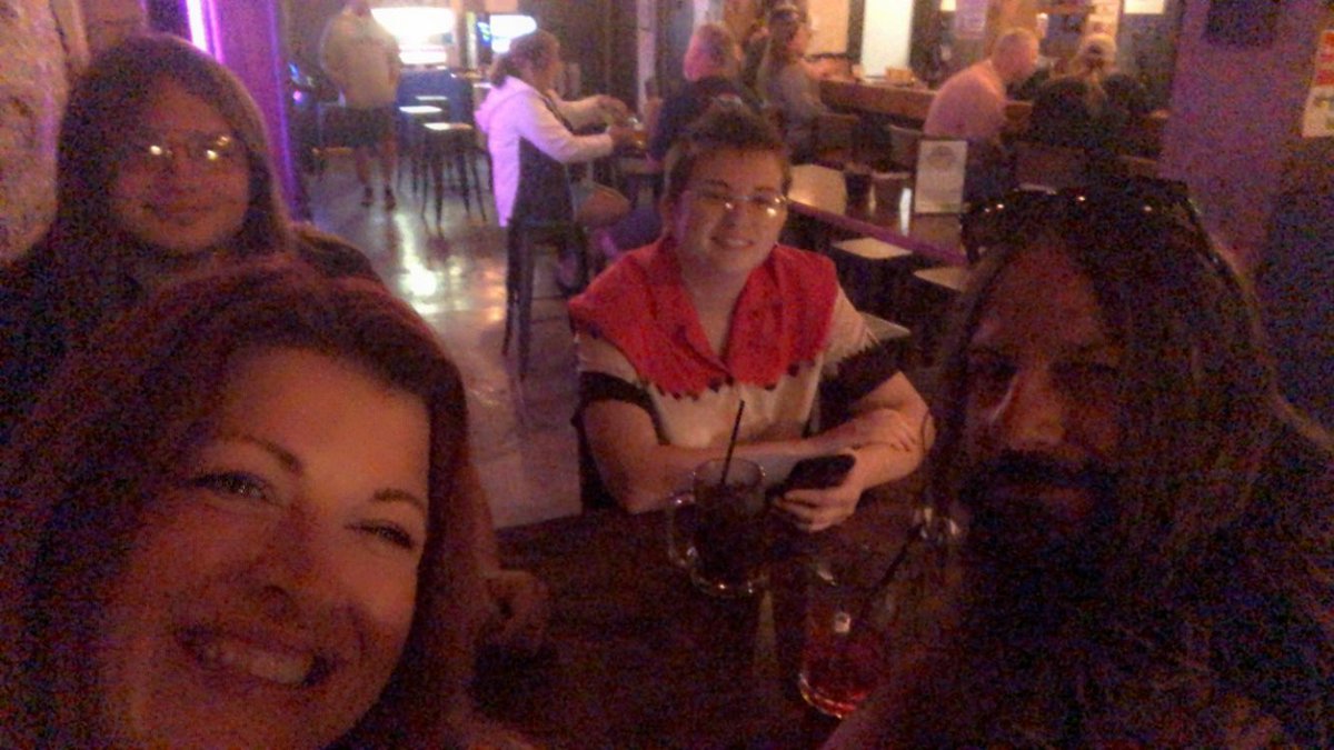 swampybake's tweet photo. Today is the day. Oh what a summer ❤️ We laughed so much, we healed, there was change. I am over the moon for them and their new adventures…but oh…I will miss the sound of them, the smell of them, the sight of them. Oh my heart ❤️ 

#bakerfamily #mrsbaker #family https://t.co/IvUMiwfbgY