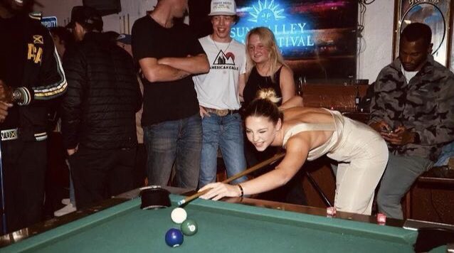 madelynctucker's tweet photo. last night was fun 🤌🏼 https://t.co/xrkNDGve4I