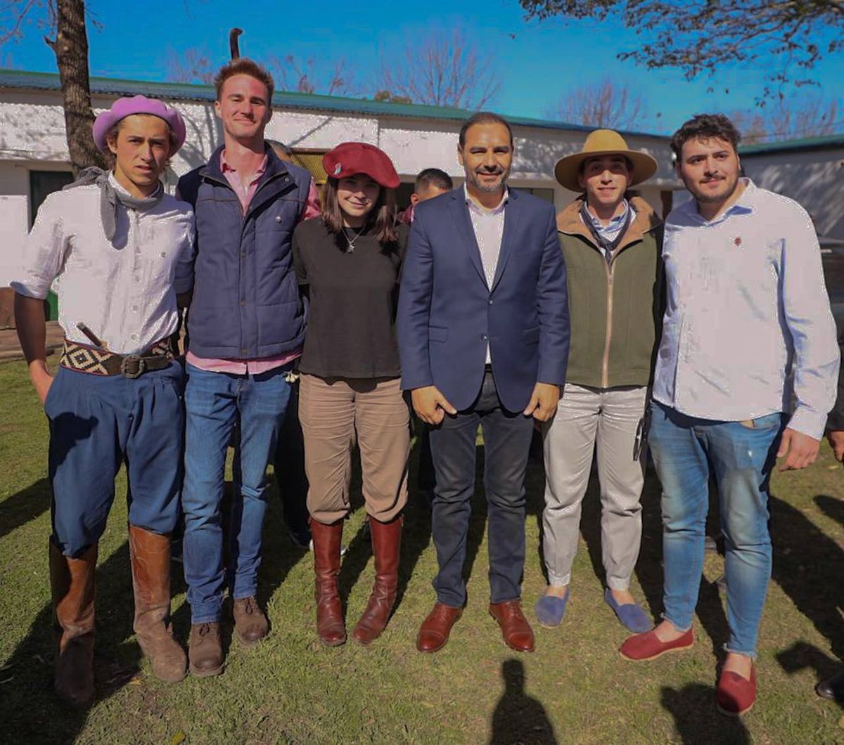 SociedadRural's tweet photo. El vicepresidente 2°, directores, delegados y el Ateneo de la SRA, participaron de la Expo Feria de Curuzú Cuatiá, que cumplió 100 años. Además, se realizó la Nacional de Hereford, Expo Braford, Brangus y Criolla. Gracias Corrientes por recibirnos! https://t.co/WGGel20TjQ