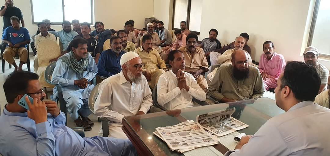 AliAshraf___'s tweet photo. این اے 78 یوسی 30
کے معززین کی ڈیرہ علی اشرف مغل آمد
عوامی مسائل کی نشاندہی اور اس کے ممکنہ حل پے بات چیت، 
حلقہ میں ترقیاتی پروگرام شروع کئے جانے پر اتفاق https://t.co/dv9Vel4Tbj