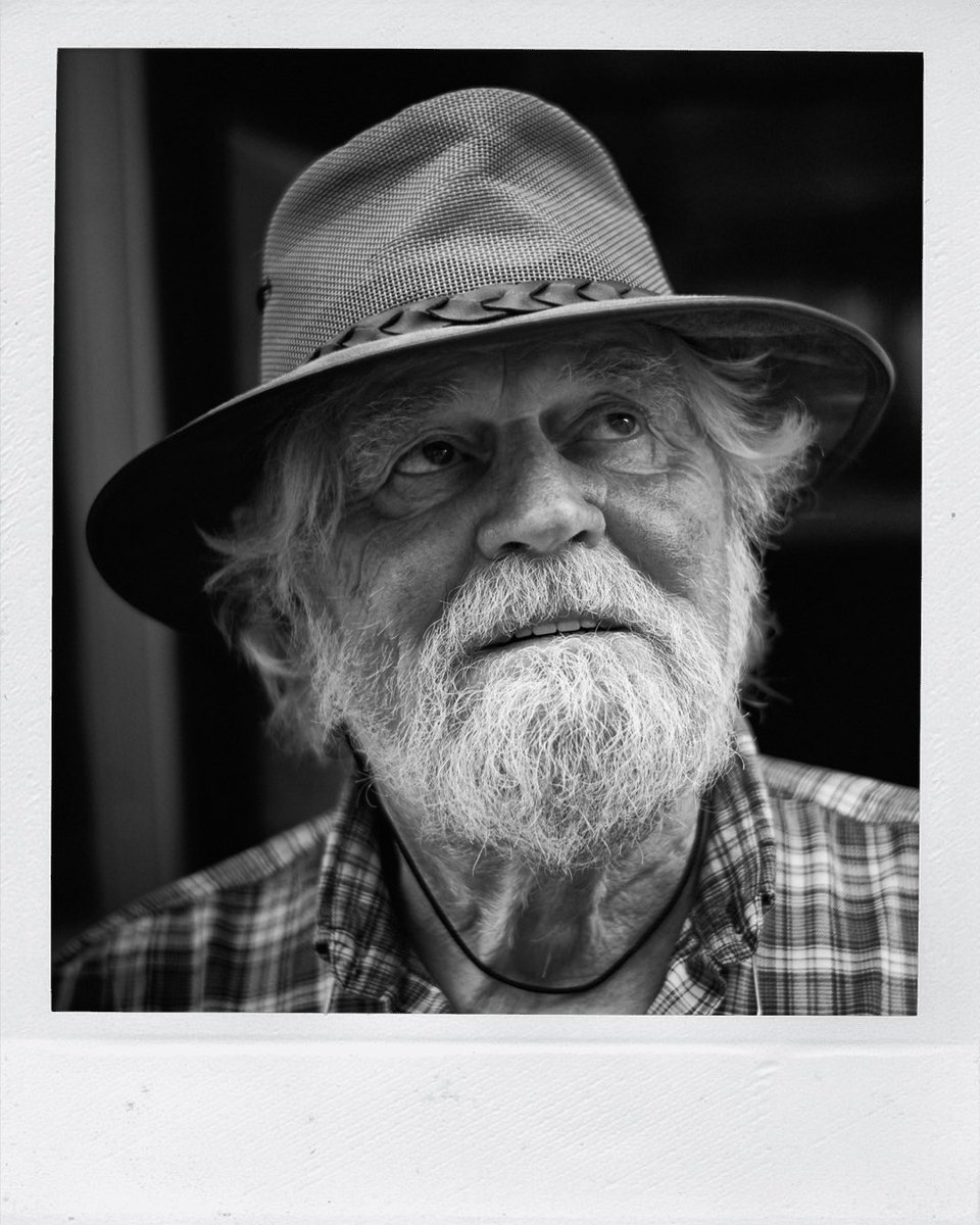 This friendly passer-by responded positively to my request to make a portrait. #noctilux HARMJANSCHUURMAN.COM     #Leica #LeicaM10M #LFI #photography @leica_camera @LeicaCameraUSA @Leica_UK @LeicaFotografie @LeicaCameraFR @LeicaSociety