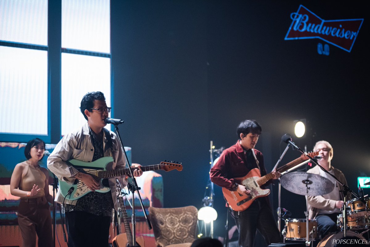 popscences's tweet photo. temp. & friends in temp. "Cozy Weather"
#tempdotband #temp #CozyWeatherParty
#POPSCENCEs
(1) https://t.co/axxCw5UEIe